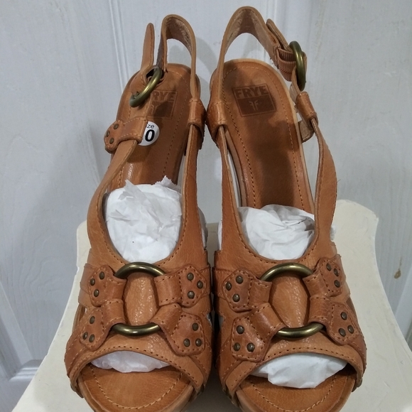 Frye Shoes - 🔥Frye June Sling Back wedges Sz. 10🔥
